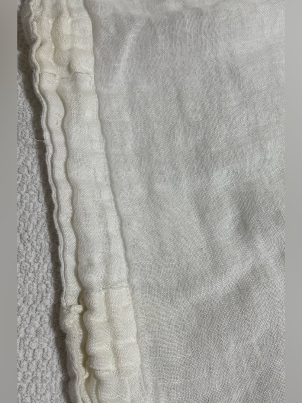 Fieldcrest luxury Curtain Panels White Linen with rod pocked 48"x77" - Picture 6 of 9